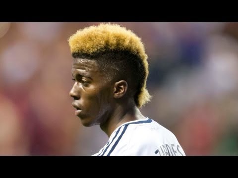 GOAL: Gyasi Zardes with a quick header | Vancouver Whitecaps FC vs LA Galaxy