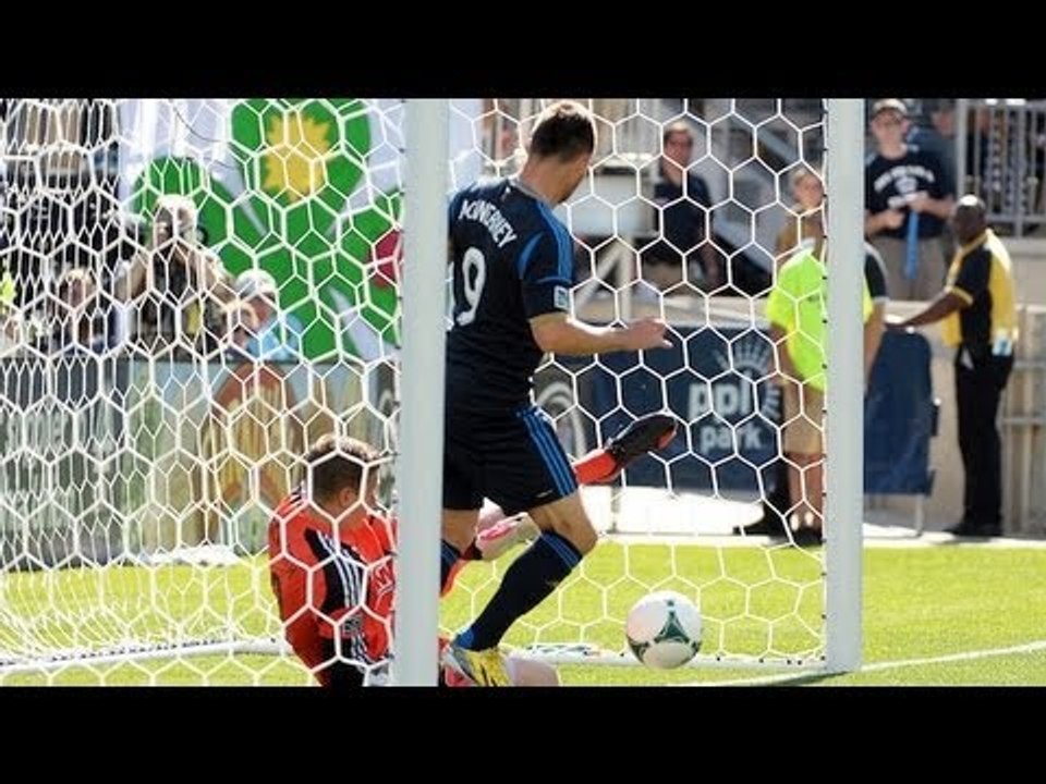GOAL: Johnson's header puts Seattle ahead | Philadelphia Union vs. Seattle Sounders