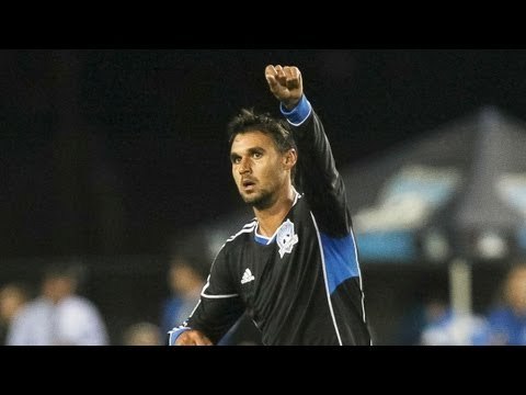 GOAL: Wondolowski finishes Salinas FK | Chivas USA vs. SJ Earthquakes