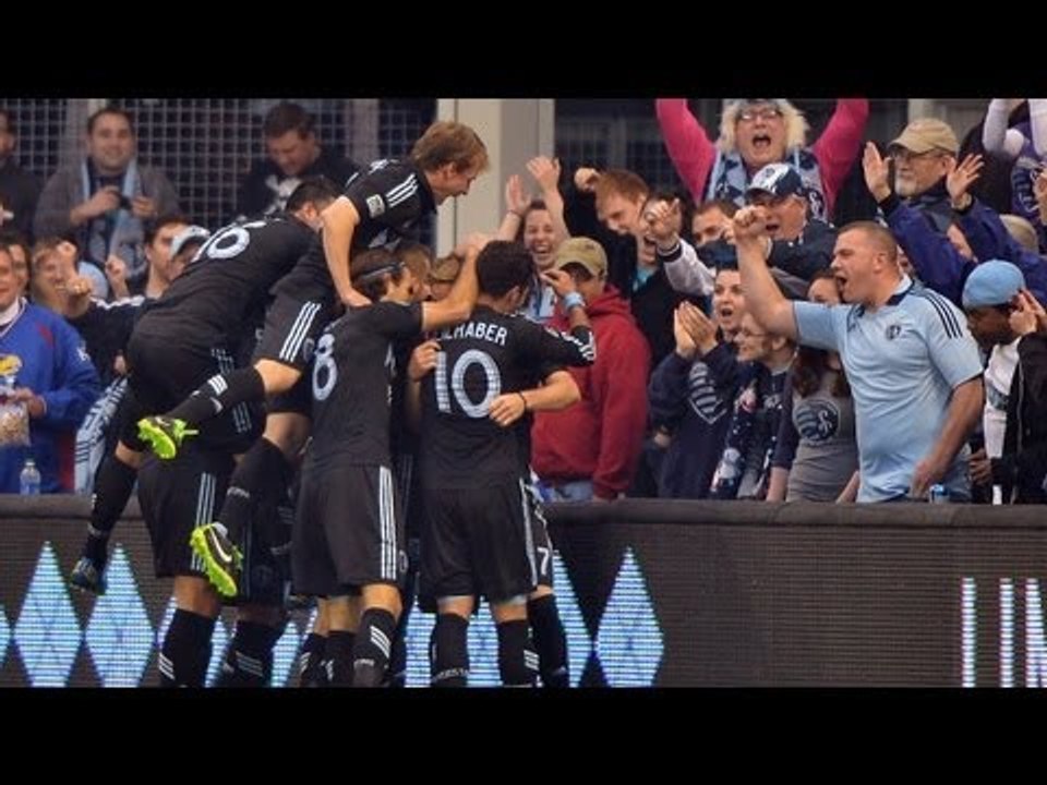 GOAL: Chance Myers heads KC into early lead | Sporting KC vs. Portland Timbers.