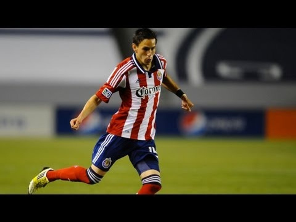 GOAL: Eric Avila knocks volley past Joe Cannon | Chivas USA vs. Vancouver Whitecaps
