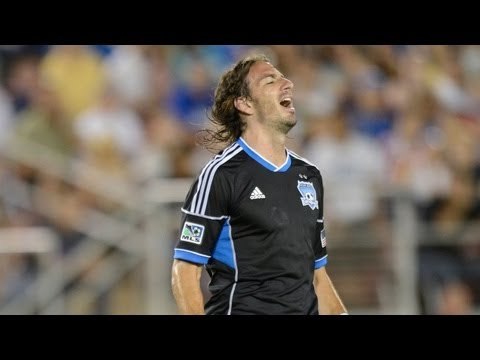 GOAL: Alan Gordon cleans up his own shot for a goal | Chicago Fire vs. San Jose Earthquakes