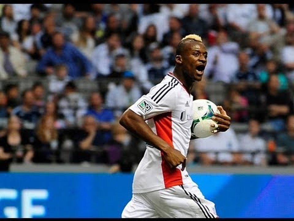 GOAL: Dimitry Imbongo slots a point blank shot past Jon Busch | NE Revolution vs. SJ Earthquakes