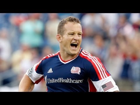GOAL: Chad Barrett equalizes late for the Revs | Chivas USA vs New England Revolution