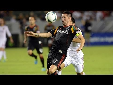 GOAL: Robbie Keane cuts back and finds the corner to tie it | LA Galaxy vs Real Salt Lake August 17