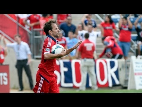 GOAL: Mike Magee converts from the spot | Chicago Fire vs DC United