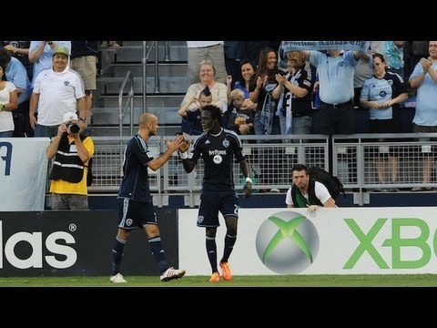 GOAL: Kamara extends Sporting's lead | Sporting KC vs. NE Revolution