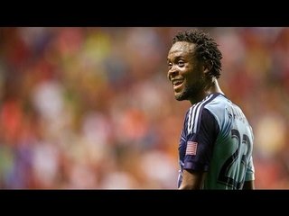 GOAL: Kamara elevates to slot a header home | Sporting KC vs. NE Revolution