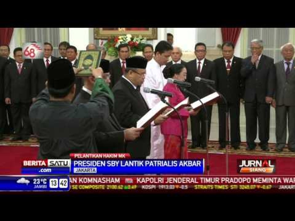 Presiden SBY Lantik Patrialis Akbar Jadi Hakim MK