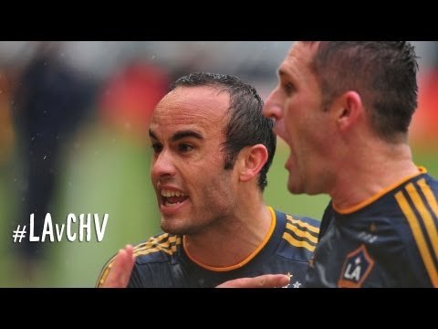 GOAL: Robbie Keane finishes pass from Landon Donovan | LA Galaxy vs. Chivas USA