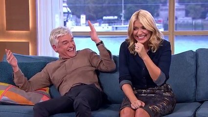 Holly Makes A Funny Noise And Leaves Phillip In Tears Of Laughter   This Morning
