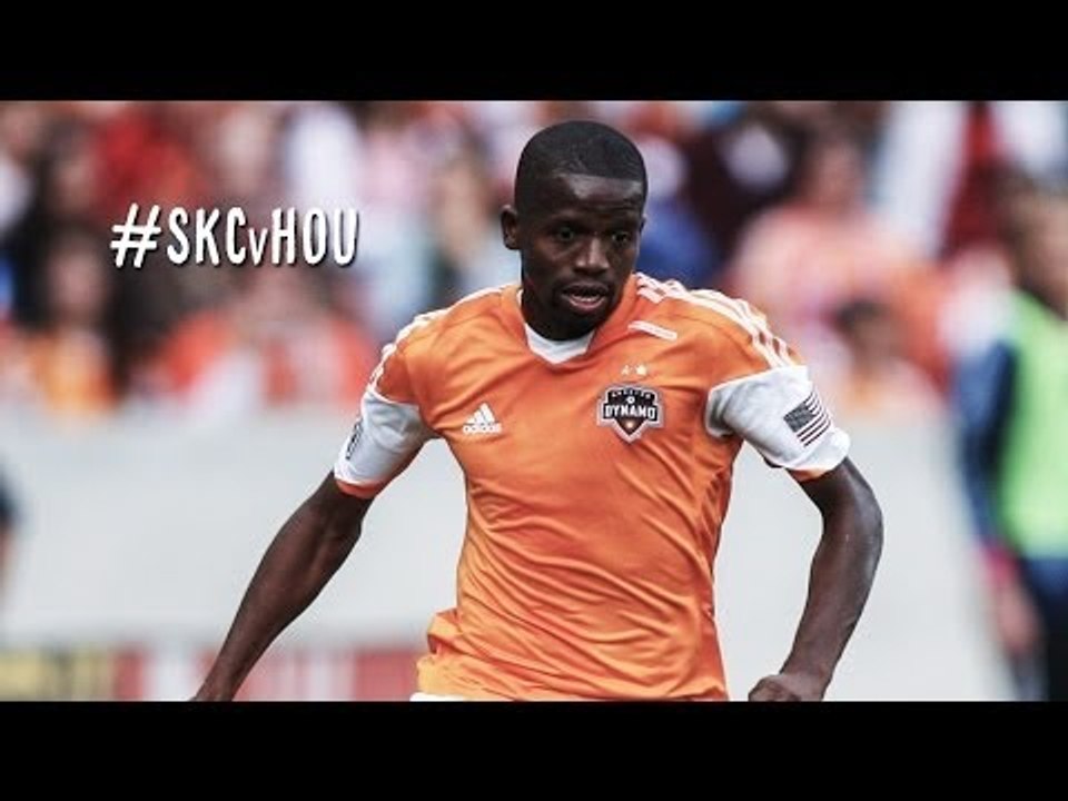 GOAL: Garcia stuns Sporting Park three minutes in | Sporting Kansas City vs. Houston Dynamo