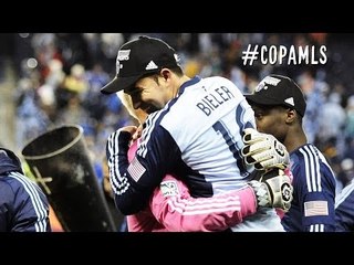 ESPAÑOL: Claudio 'Taca' Bieler celebra campeonato con Sporting KC