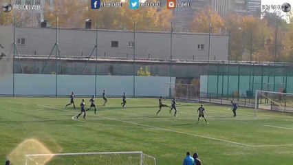 TOP 5 - Best Goalkeeper Saves I WEEK #51 2015-l9y8MEUgDfk