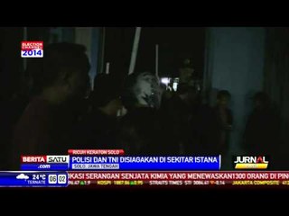 Pendukung Pakubuwono XIII Dobrak Pintu Keraton Solo dengan Mobil