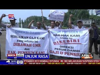Karyawan Perum Damri Berdemo Tuntut Kenaikan Gaji