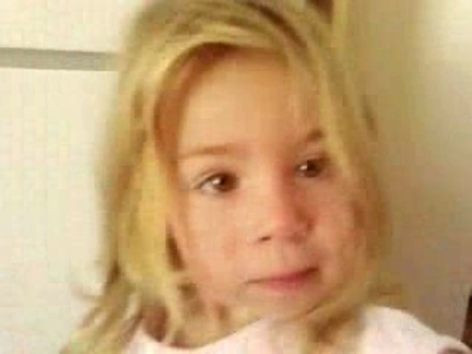 Emma abdos