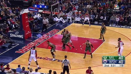 Wall Shows Off Handles Before Dishing to Morris for Slam _ 12.26.16-wpek2XVA9Bo