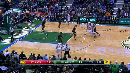 Jabari Parker Gets HEIGHT on Baseline Slam _ 12.09.16-u89iq2Xs2I8