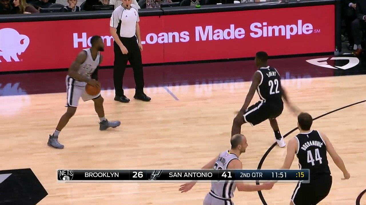 Jonathon Simmons Goes Top Shelf To Catch Alley Oop  _  12.10.16-xg617rdBN44