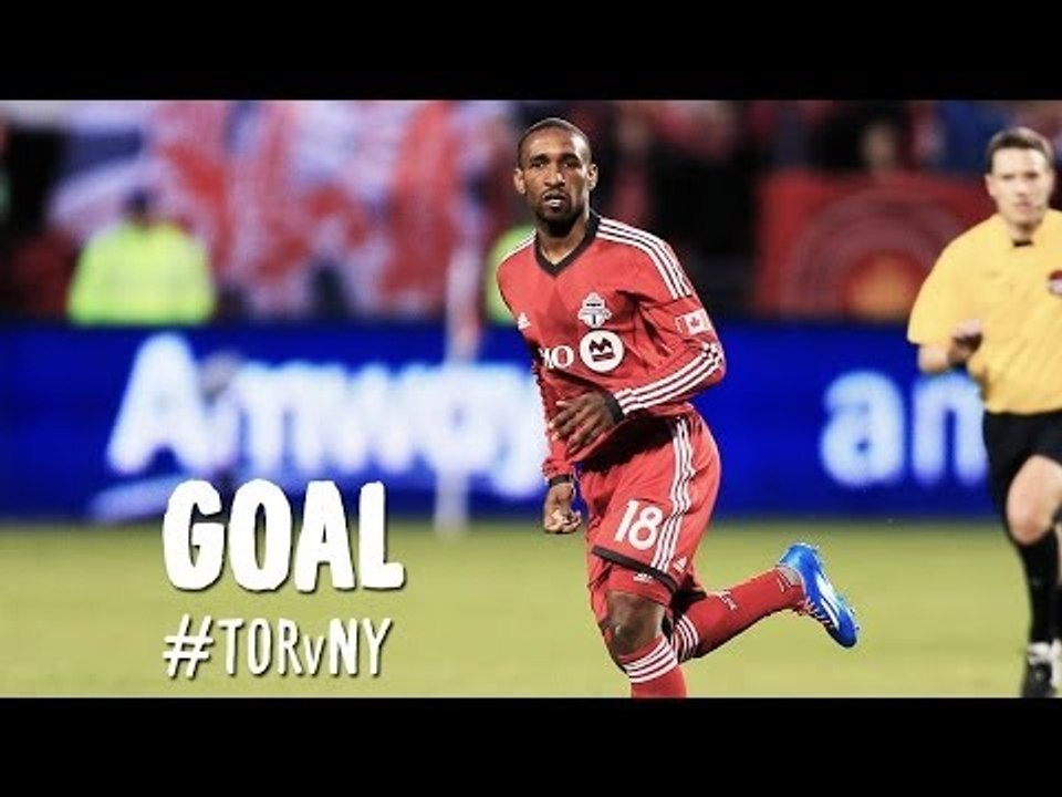 GOAL: Jermain Defoe sends a rocket into the upper corner | Toronto FC vs New York Red Bulls