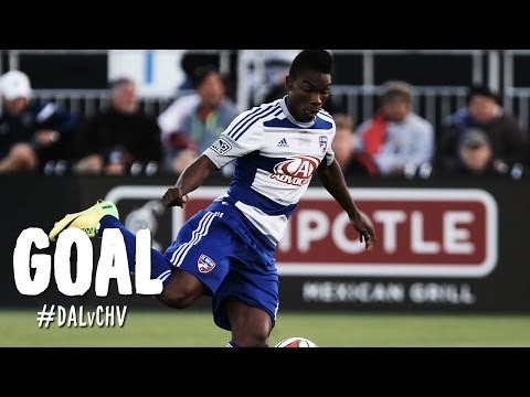 GOAL: Fabian Castillo toes in the equalizer | FC Dallas vs. Chivas USA