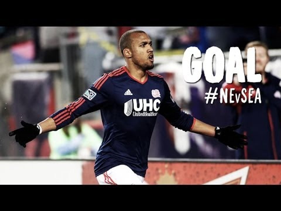 GOAL: Teal Bunbury follows up on his own shot | New England Revolution vs. Seattle Sounders