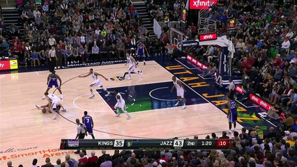 Ingles Throws Outlet Pass From Floor, Hayward Slams _ 12.21.16-hAYkEL60icA