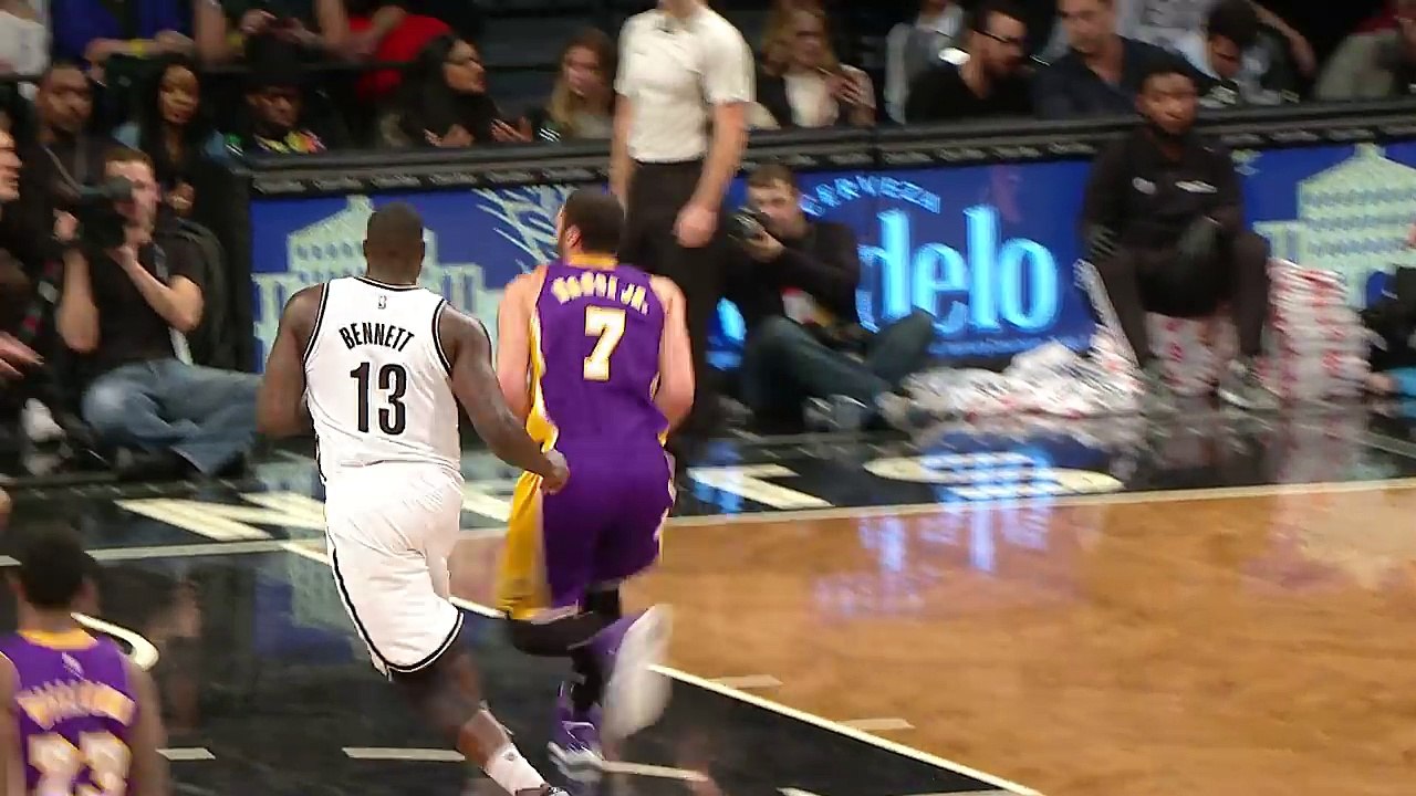 Larry Nance Jr Puts Lopez on a Poster _ 12.14.16-5pqfvWthszA