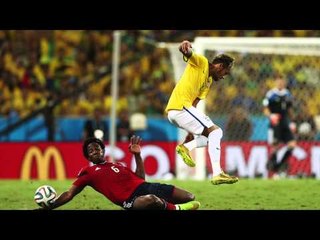 World Cup in Pictures: David Luiz GOLAZO leads Brazil past Colombia