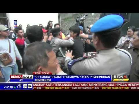 Sidang Pembunuhan Ricuh, Terdakwa Diserang Keluarga Korban