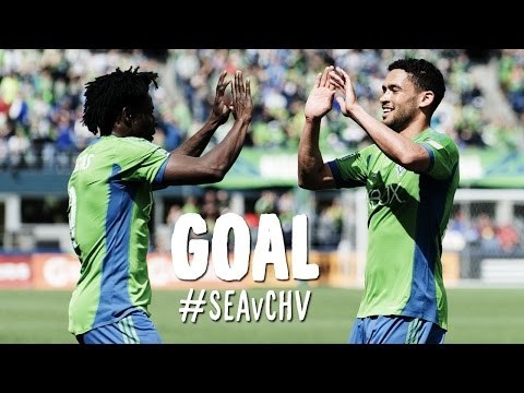 GOAL: Lamar Neagle slots a shot by Dan Kennedy to equalize | Seattle Sounders vs. Chivas USA