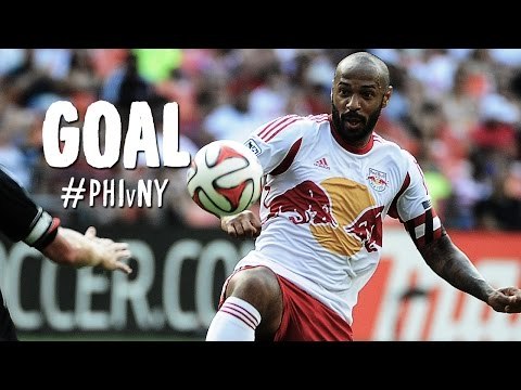 GOAL: Thierry Henry takes advantage of the wet turf to fool MacMath | Union vs. Red Bulls