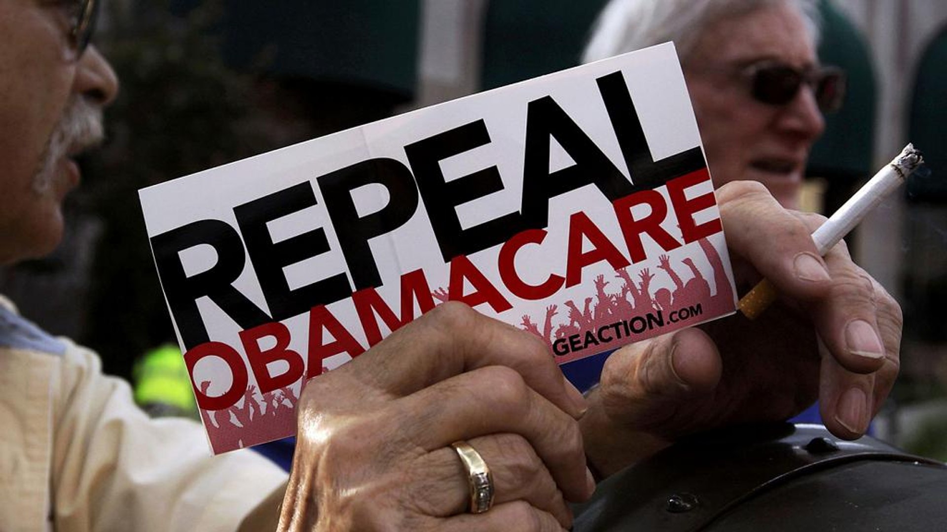 Πρώτο βήμα από τη Γερουσία των ΗΠΑ για την κατάργηση του Obamacare - video  Dailymotion