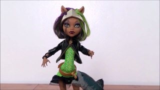 Mega Sharks Attack Monster High Dolls Clawdeen Wolf & Roche
