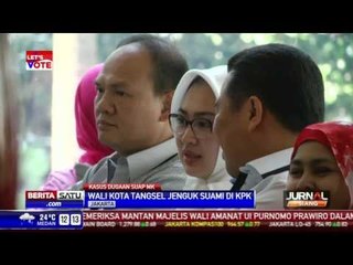 Walikota Tangsel, Airin Jenguk Suami di KPK