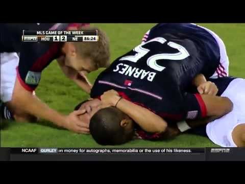 GOAL: Lee Nguyen buries the rebound | Houston Dynamo vs. New England Revolution