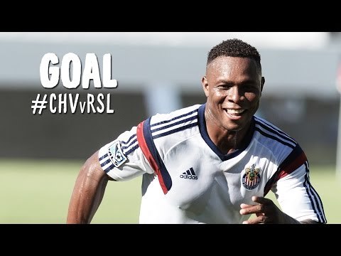 GOAL: Felix Borja takes advantage of a rebound and rips it in | Chivas USA vs. Real Salt Lake