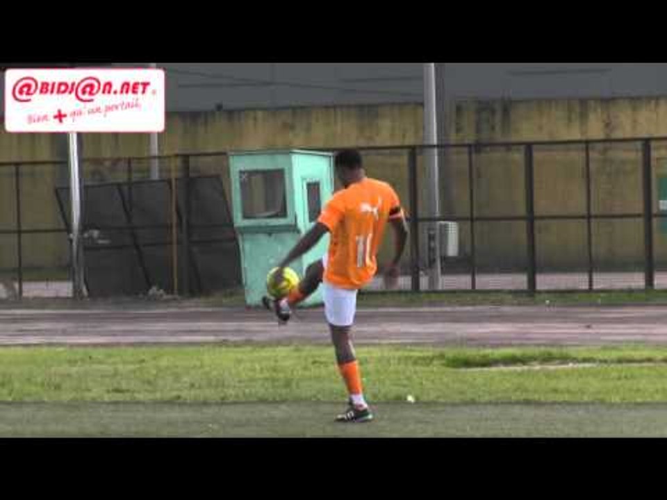 Match de Gala Politiciens/ Kader Keita et le Magnifik séduisent le public