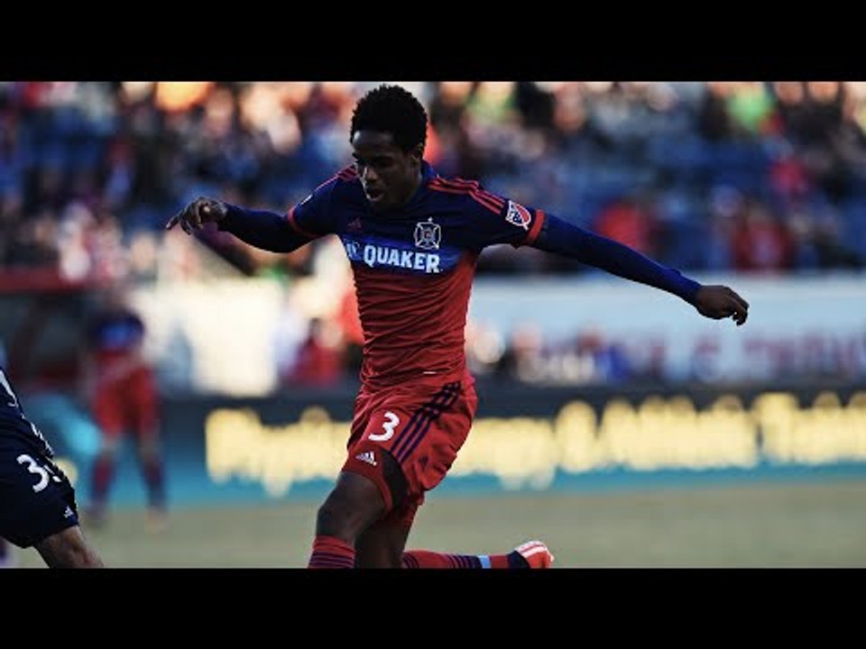 GOAL: Joevin Jones’ left-footed strike gives Chicago an early lead | Chicago Fire vs. Toronto FC