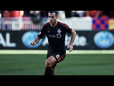 GOAL: Benoit Cheyrou finishes off a Giovinco cross | Chicago Fire vs. Toronto FC