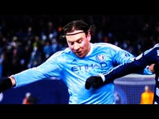 GOAL: Thomas McNamara equalizes with a long range bomb