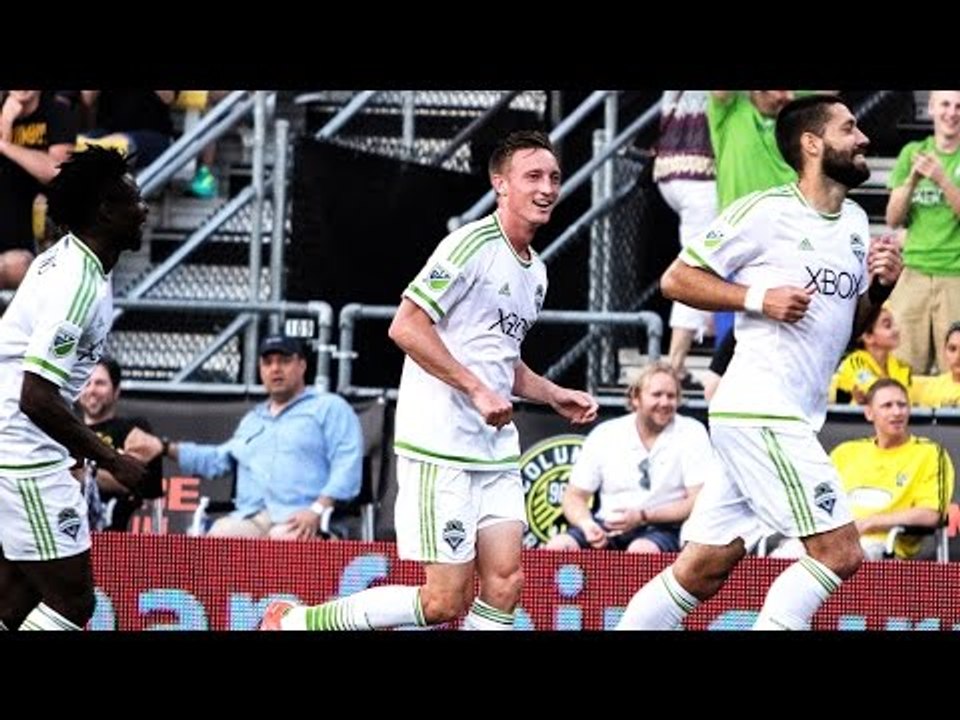 GOAL: Clint Dempsey strikes as Seattle looks for a comeback | Columbus Crew SC vs. Seattle Sounders