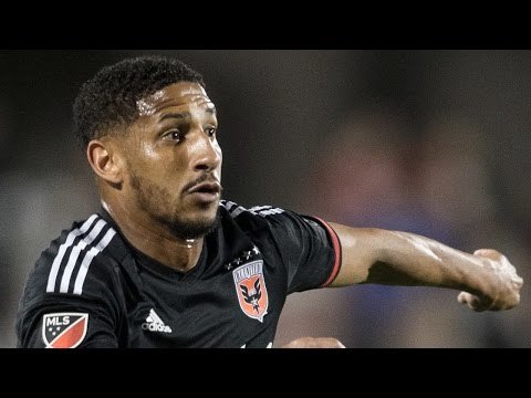 GOAL: Sean Franklin slots in a curling ball from Fabián Espíndola | D.C. United vs. Columbus Crew