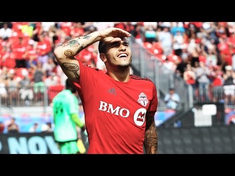 GOAL: Giovinco blasts a volley past Steve Clark | Columbus Crew SC vs. Toronto FC