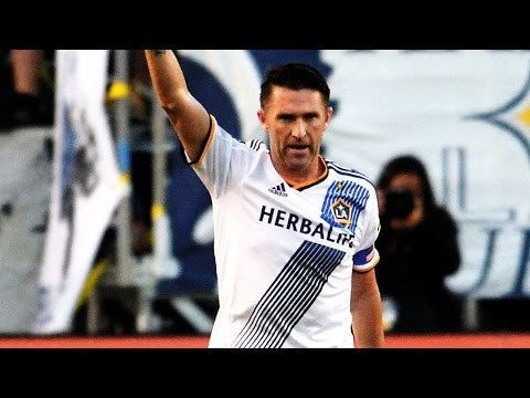 HAT TRICK: Robbie Keane shows off his skills on home turf | LA Galaxy vs. Toronto FC