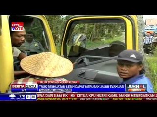 Warga Larang Truk Melintasi Jalur Evakuasi Merapi