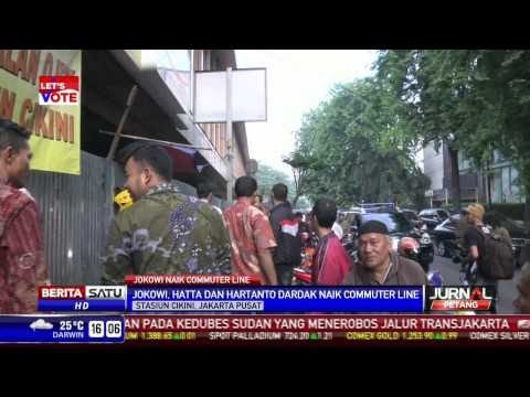 Jokowi Naik Commuter Line ke Kampus UI
