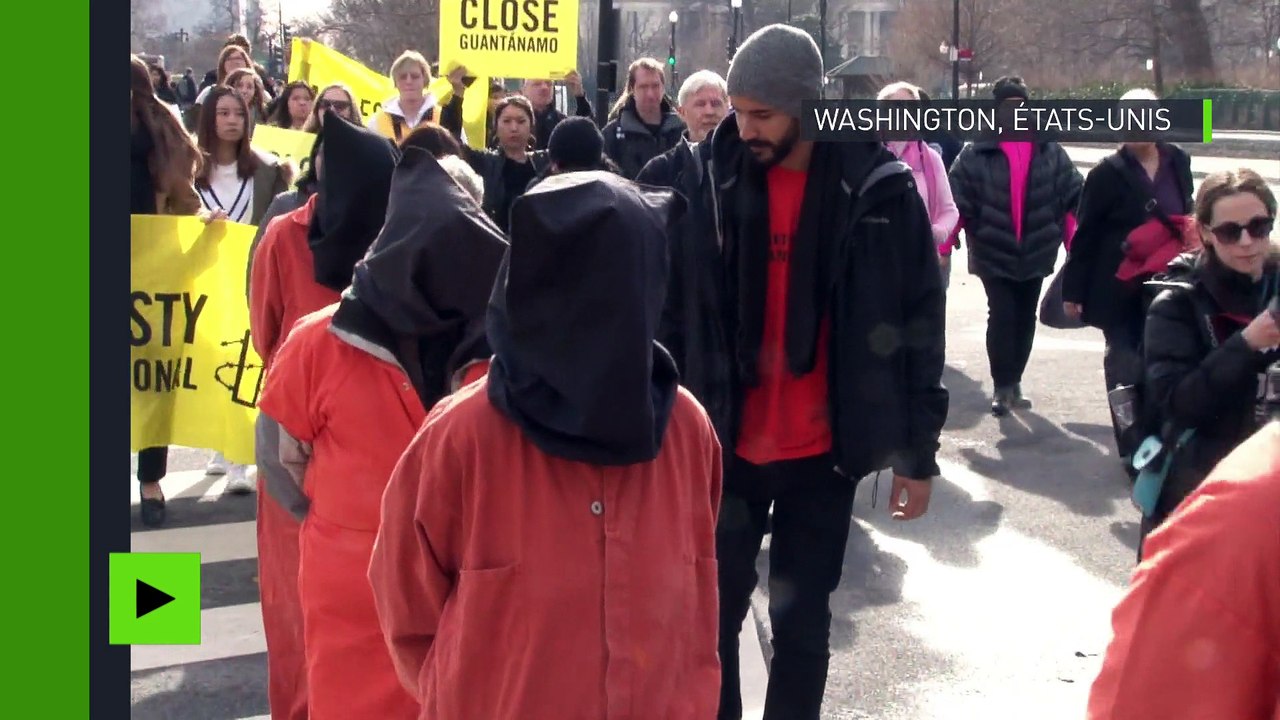 Déguisés en prisonniers, des partisans de la fermeture Guantanamo arrêtés à Washington