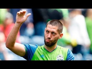Clint Dempsey scores hat trick thanks to Jordan Morris feeds